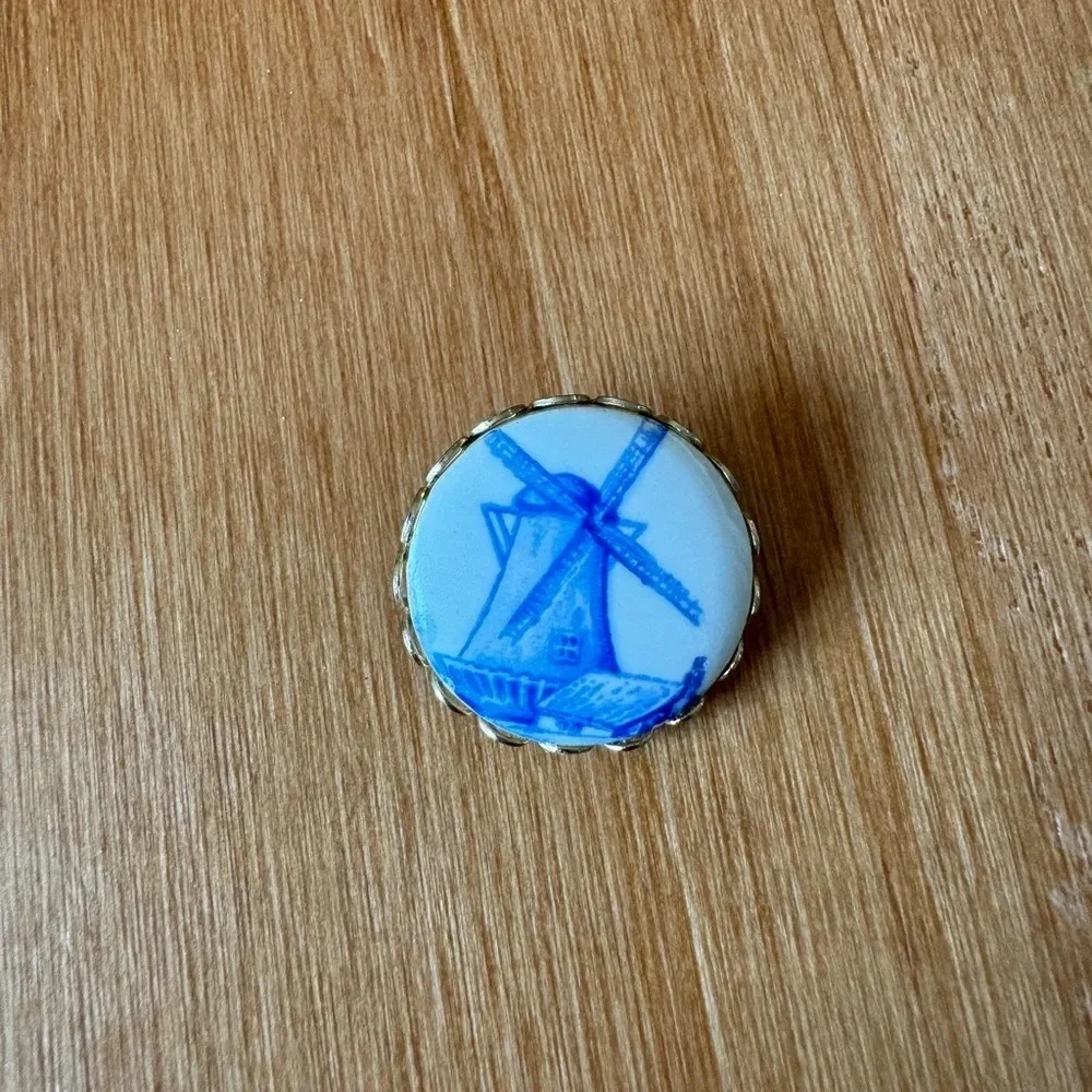 Vintage Dutch Delft Blue Ceramic Windmill Pin Sterling Silver Holland Brooch 1